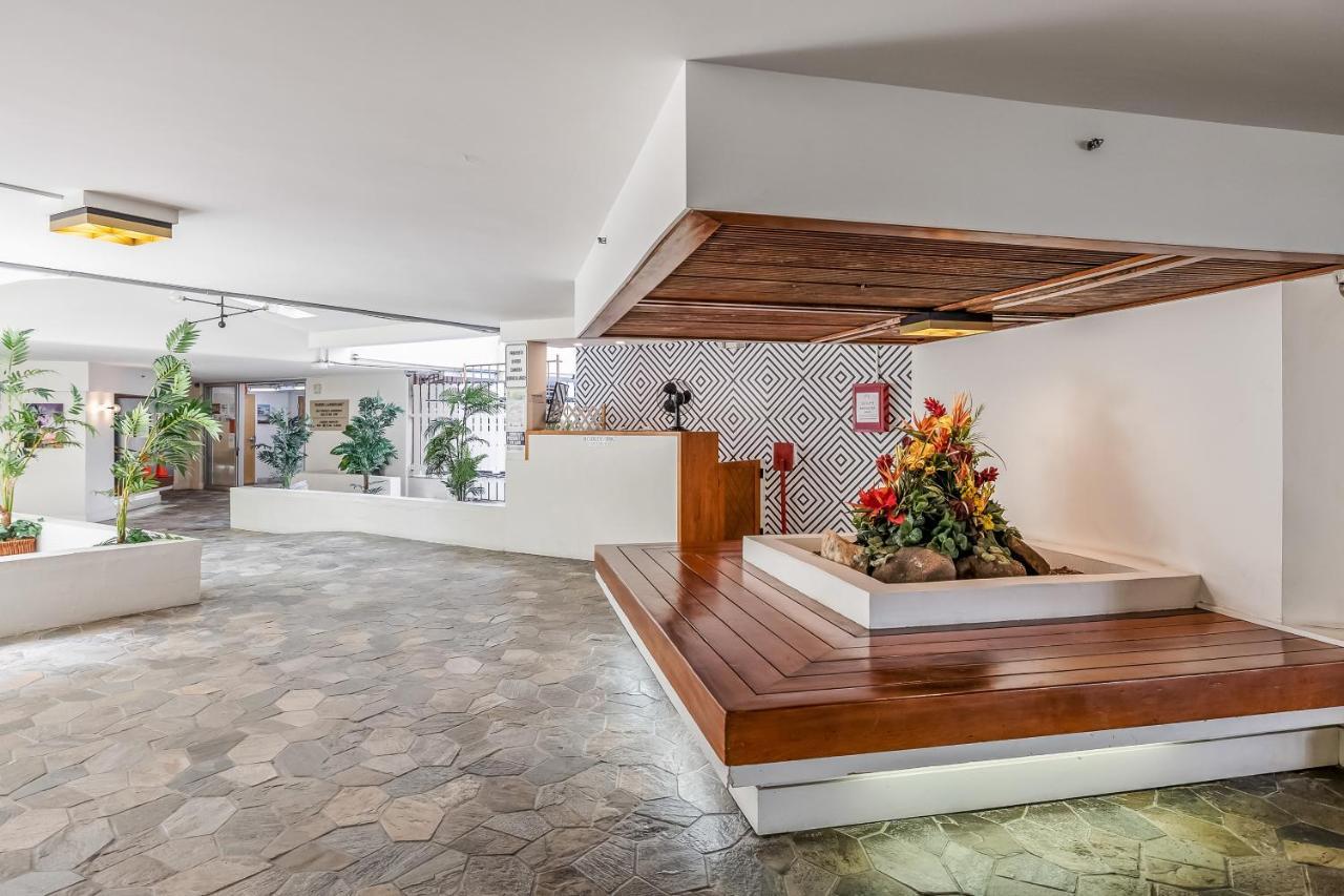 Bright & Cozy Condo Unit With Balcony! Honolulu Eksteriør billede