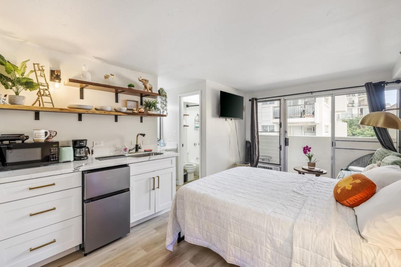 Bright & Cozy Condo Unit With Balcony! Honolulu Eksteriør billede